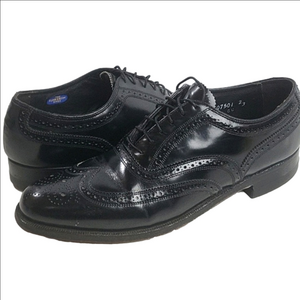 The Florsheim Shoe Men's Black Leather Lace-up Wingtip Oxford Dress Shoe